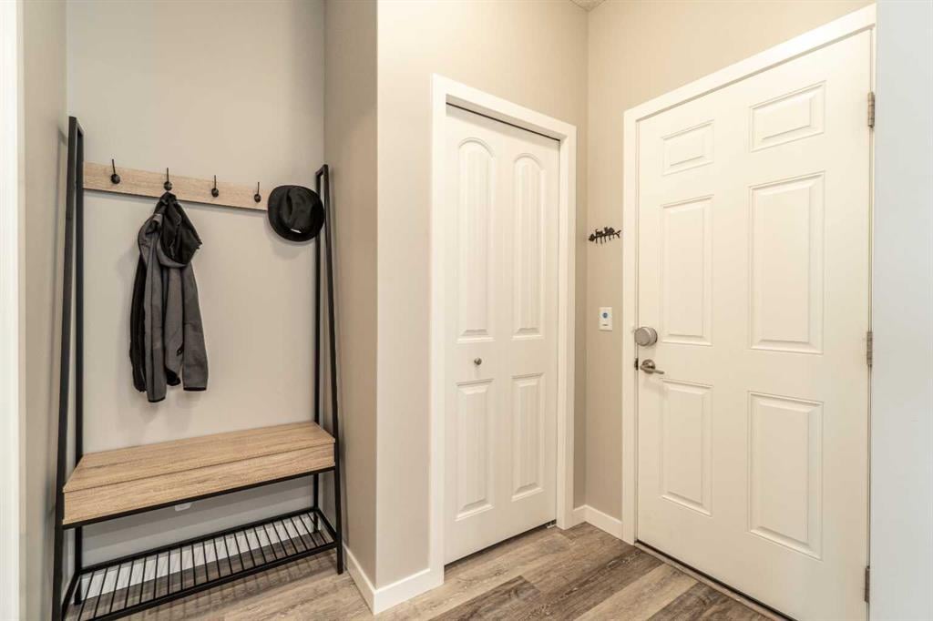 290 Belmont - Thumbnail 7