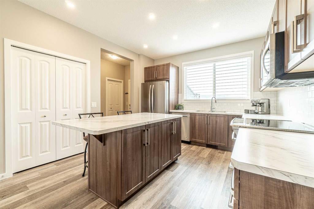 290 Belmont - Thumbnail 8