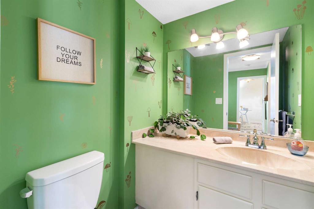 228 Theodore - Thumbnail 7