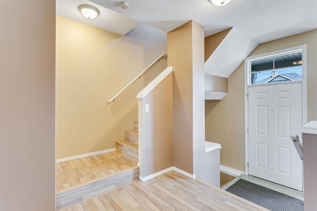 224 Mckenzie Towne - Thumbnail 4