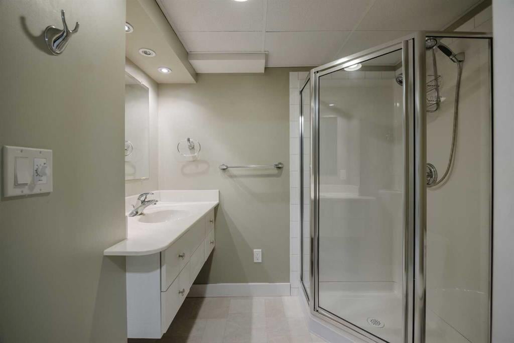 840 Cannell - Thumbnail 8