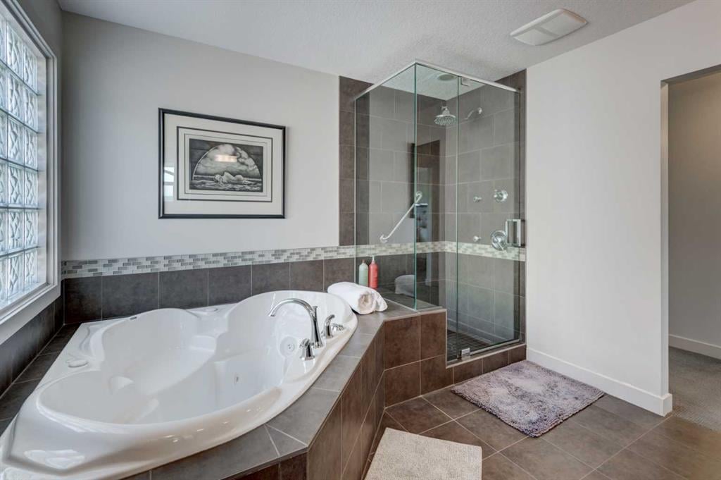 220 Springbluff - Thumbnail 8