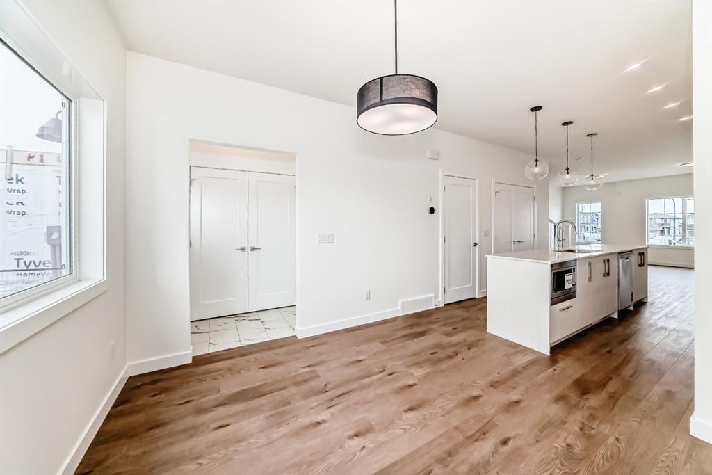 430 Carringvue - Thumbnail 8