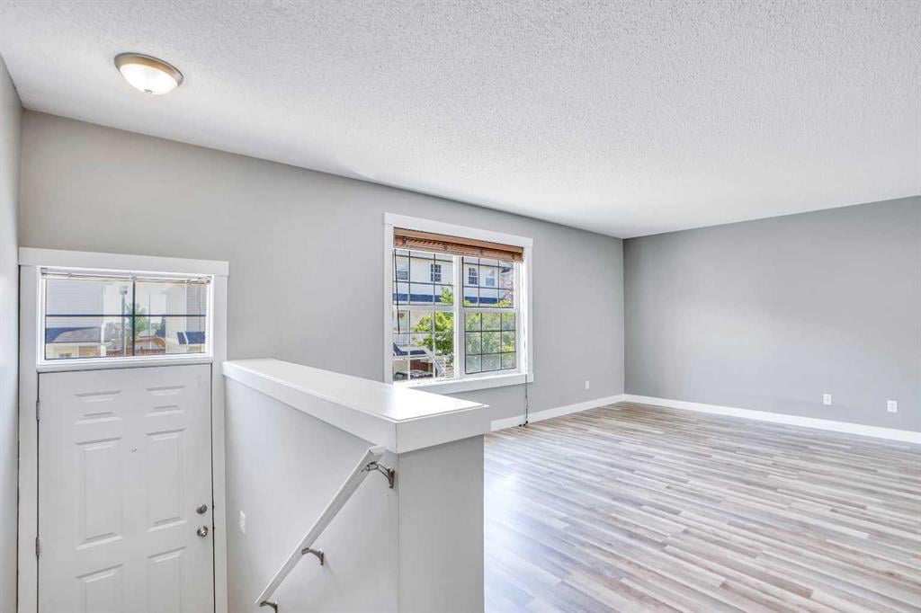 91 Prestwick Acres - Thumbnail 4