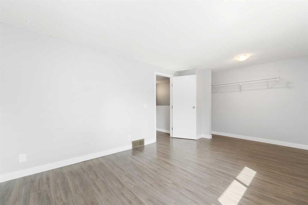 142 Woodmont - Thumbnail 7