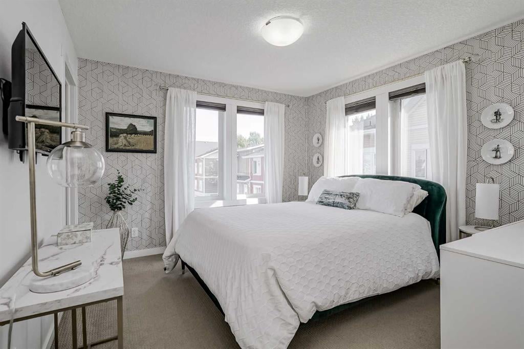 56 Auburn Bay - Thumbnail 2