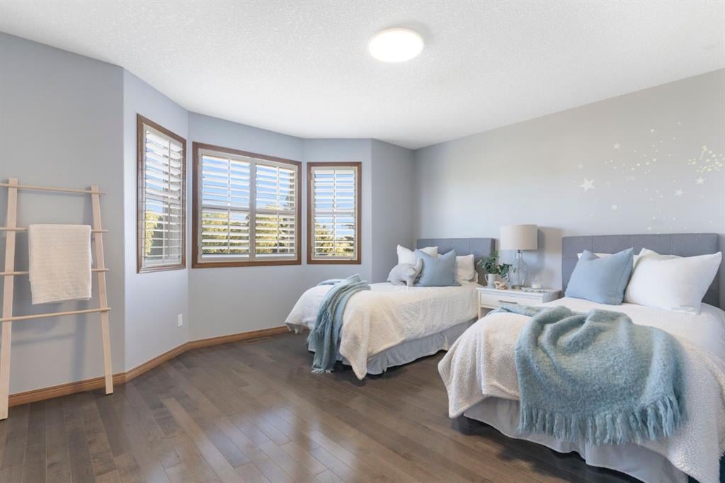 30070 Township Road 254 - Thumbnail 2