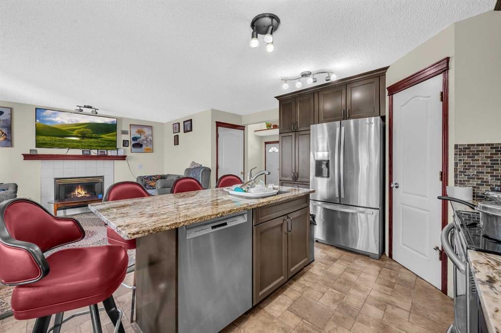 117 Douglas Ridge - Thumbnail 6