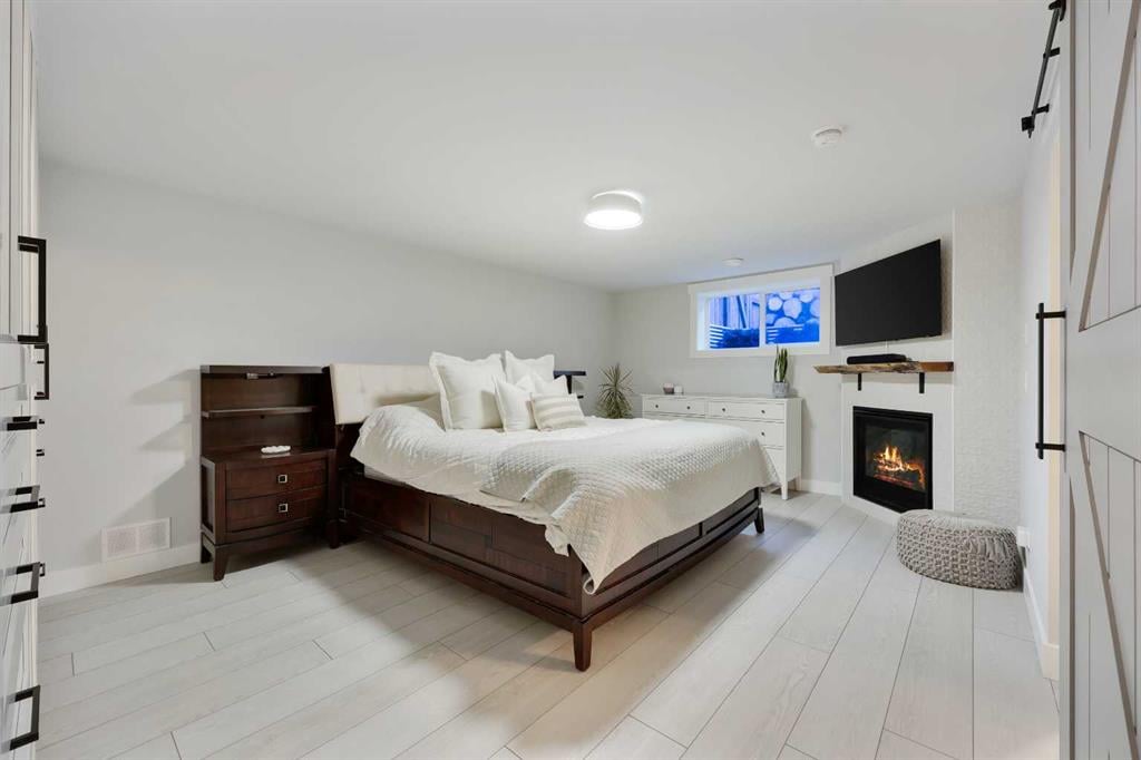 3224 Conrad - Thumbnail 8