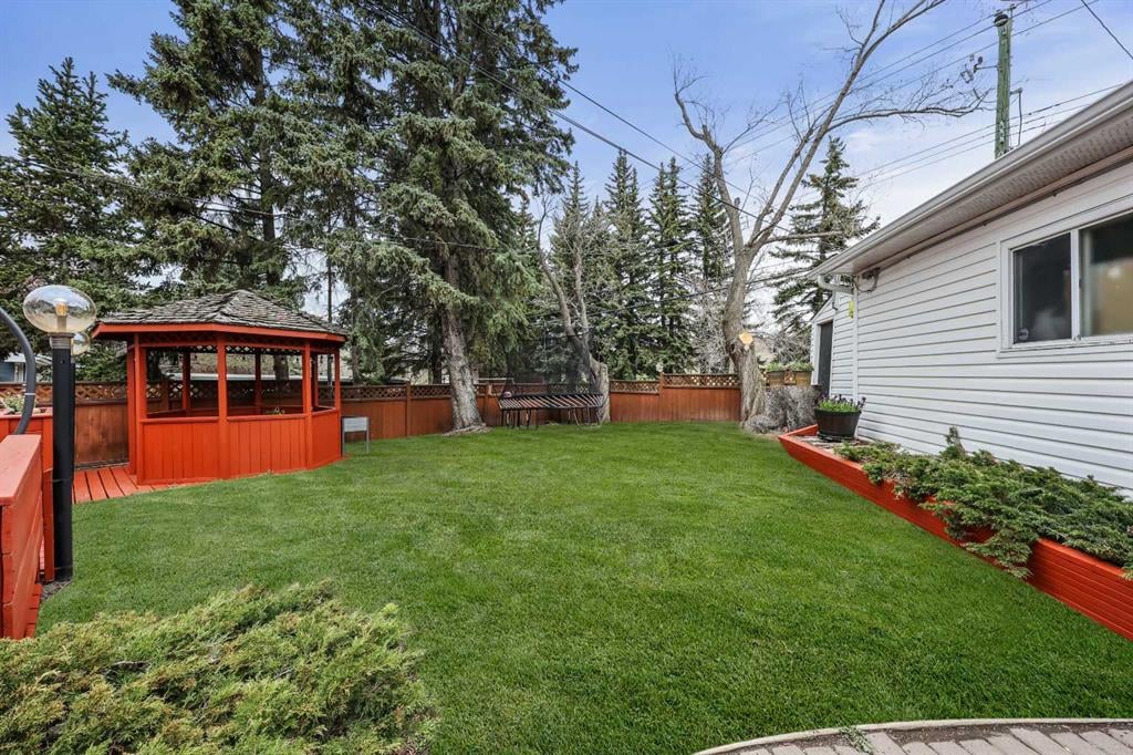 3224 Conrad - Thumbnail 5