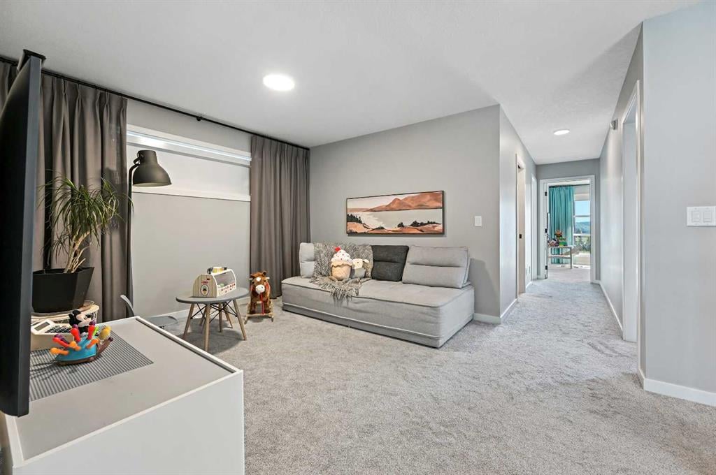 905 Cranbrook - Thumbnail 7