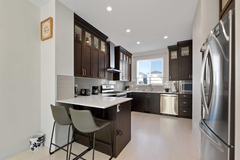 72 Corner Glen - Thumbnail 6