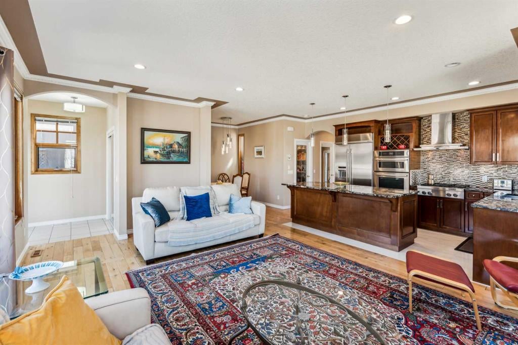 4538 Montgomery - Thumbnail 5