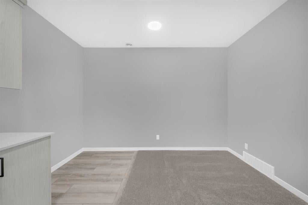 154 Silver Spruce - Thumbnail 8
