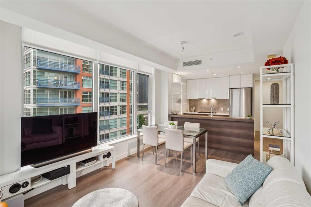 118 Waterfront - Thumbnail 5