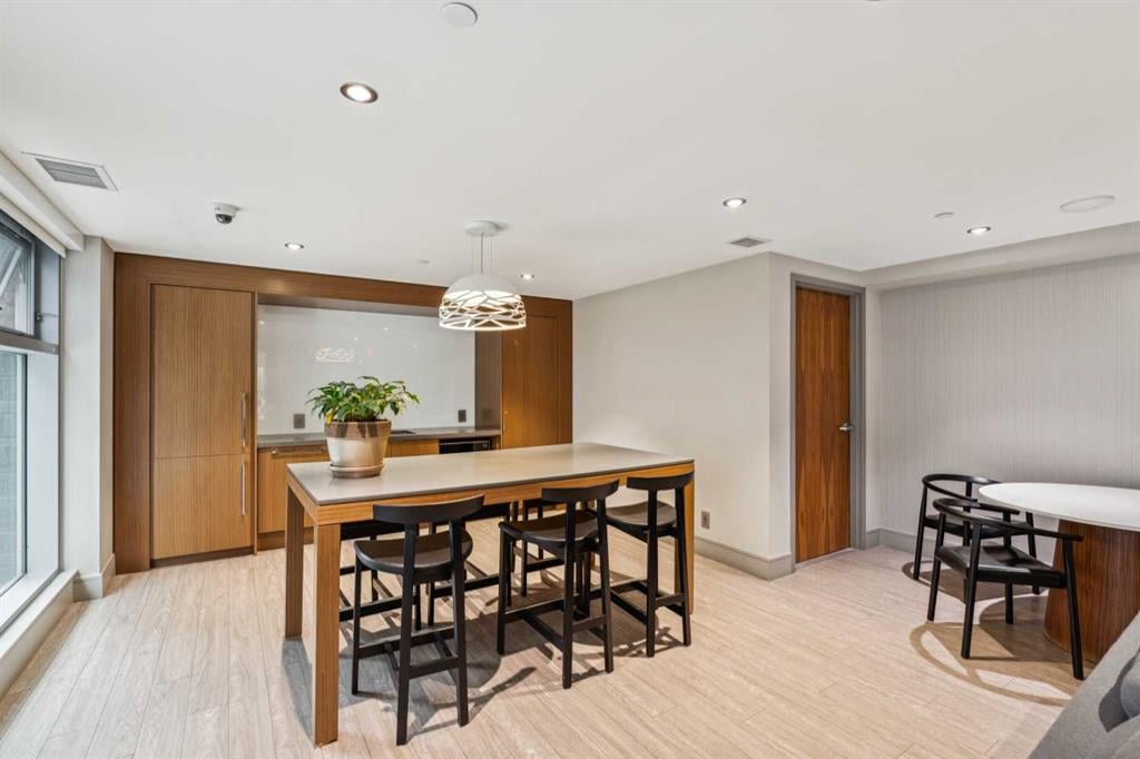 118 Waterfront - Thumbnail 3