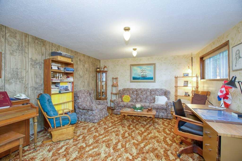 307 Silverthorn - Thumbnail 8
