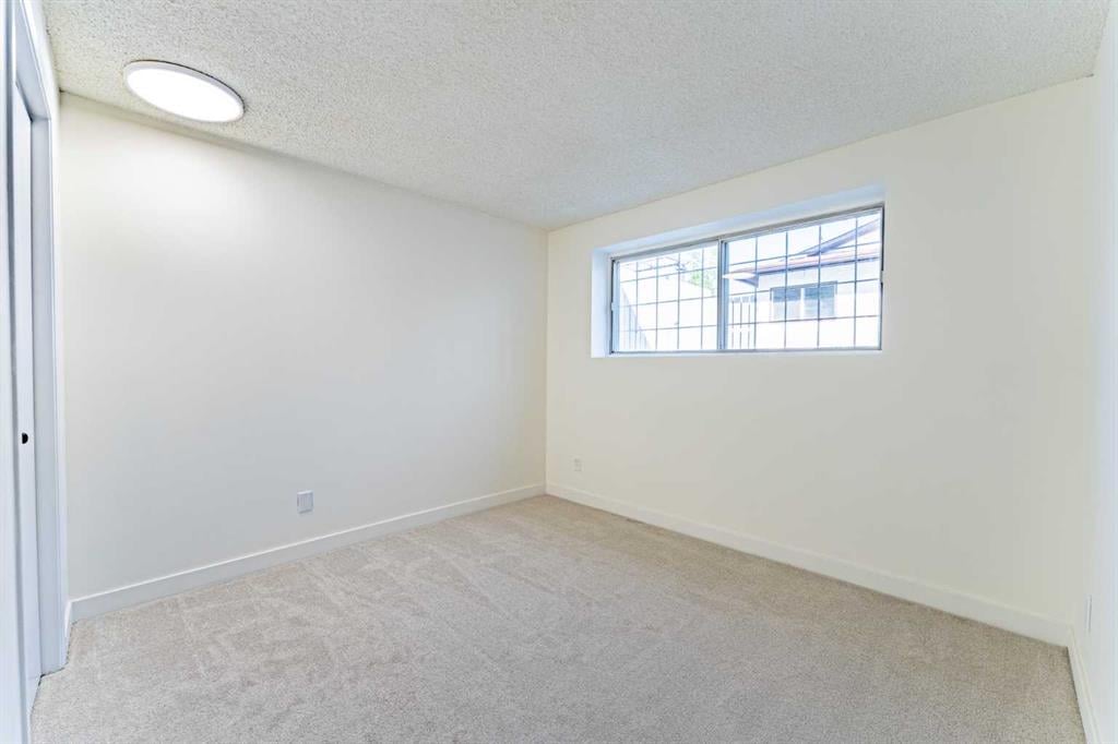 344 Templeview - Thumbnail 3