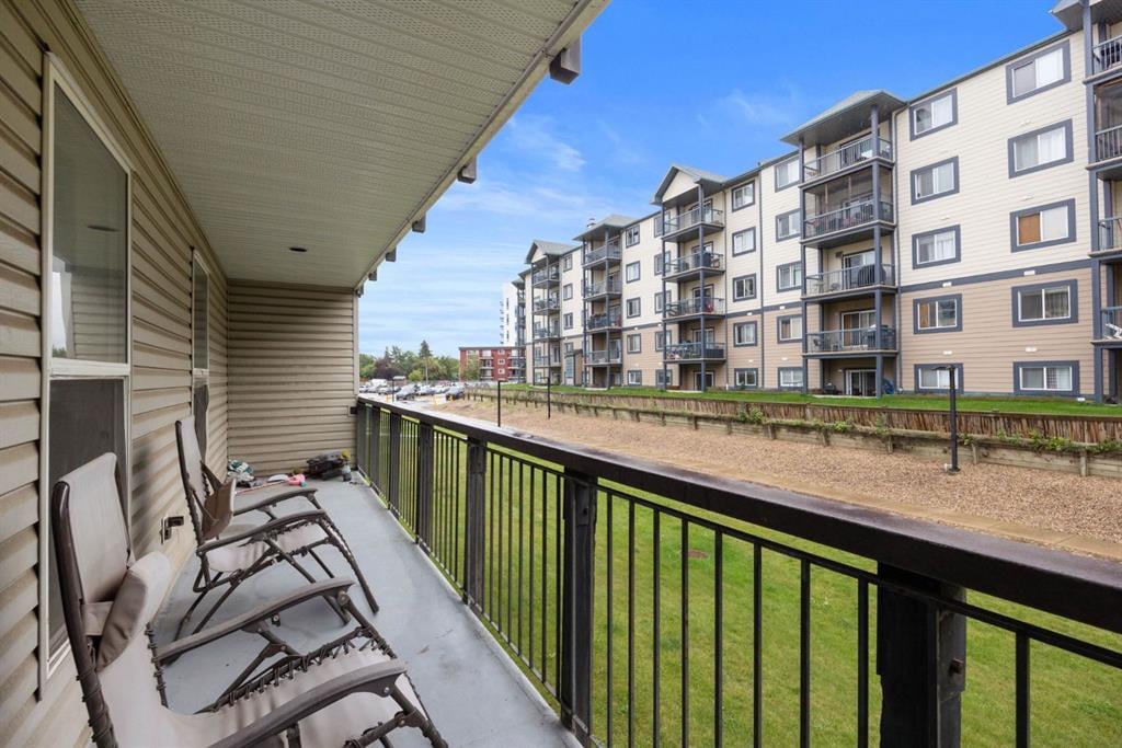 14921 Macdonald - Thumbnail 6