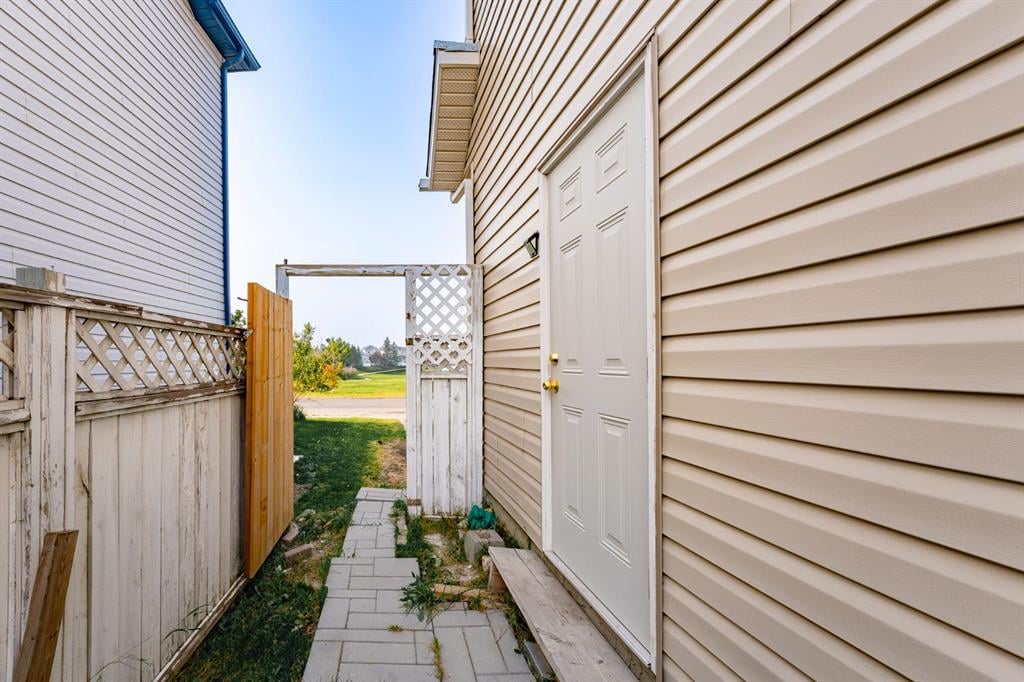 714 Martindale - Thumbnail 6