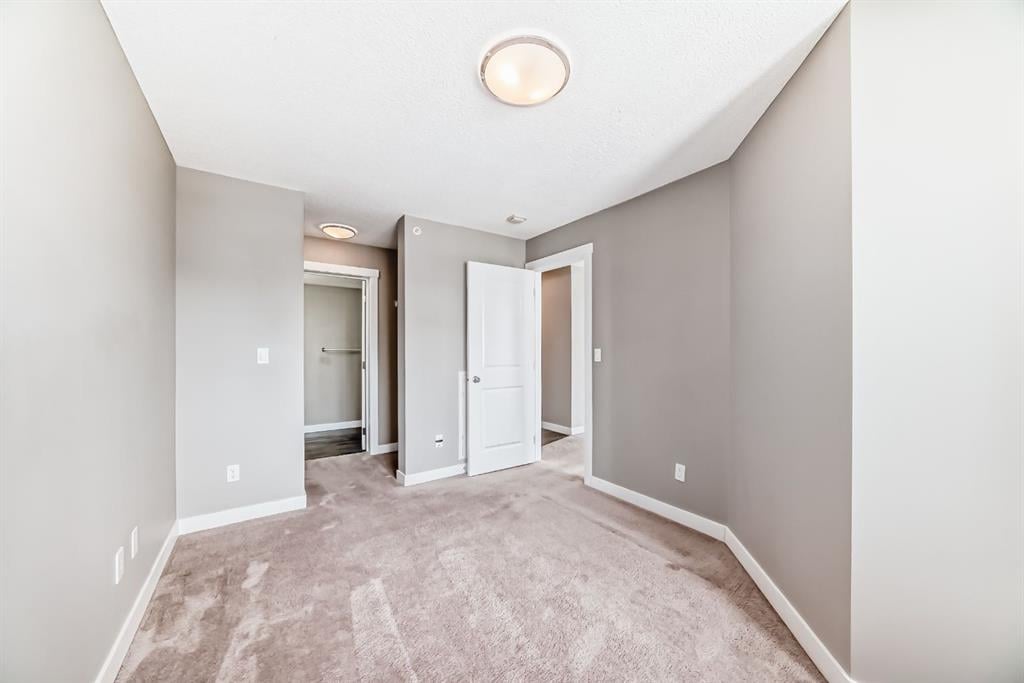 20 Kincora Glen - Thumbnail 5