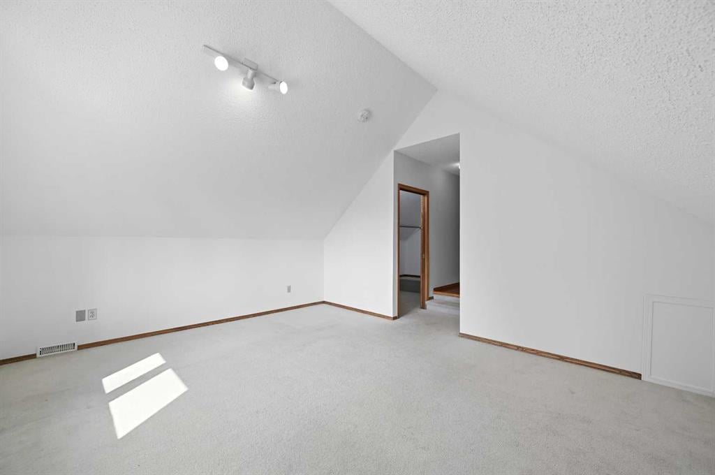 8 Edgeridge - Thumbnail 8