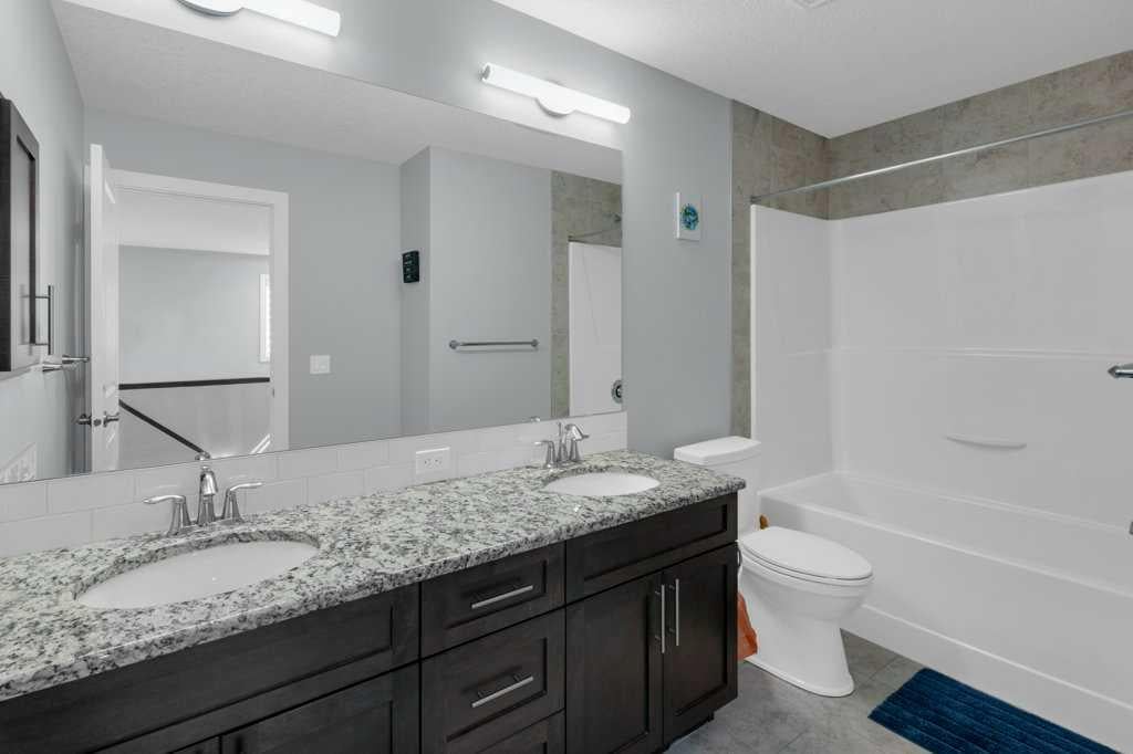 490 Sherwood - Thumbnail 7