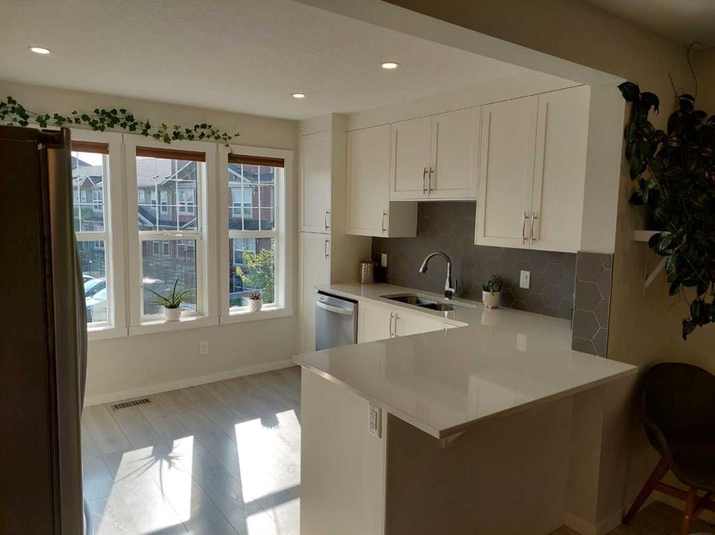 214 Cranbrook - Thumbnail 8