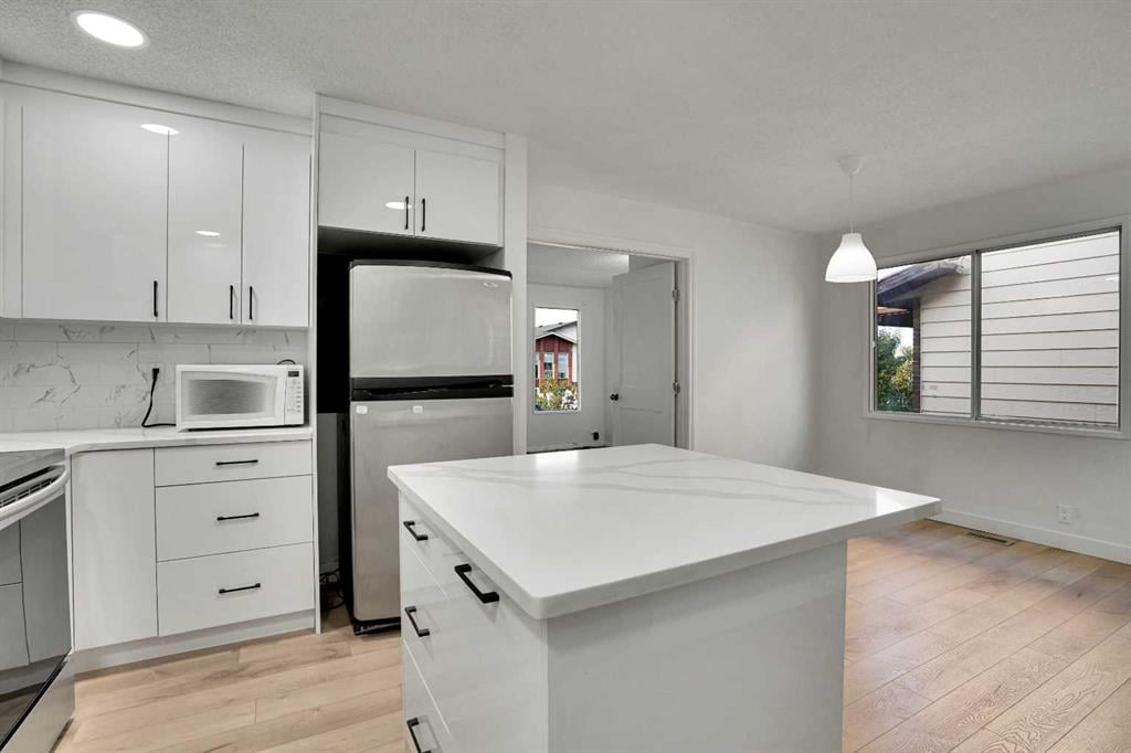 537 Whiteland - Thumbnail 7