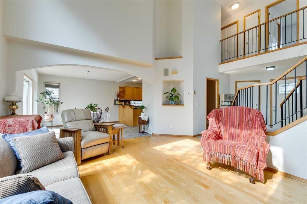 187 Valley Brook - Thumbnail 5