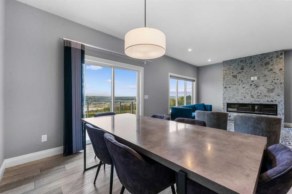 252 Walcrest - Thumbnail 6