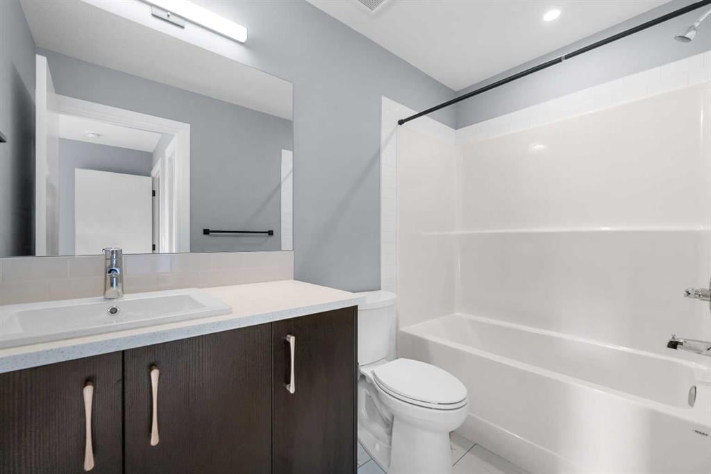 252 Walcrest - Thumbnail 3