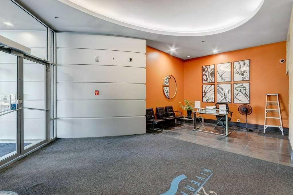 205 Riverfront - Thumbnail 6