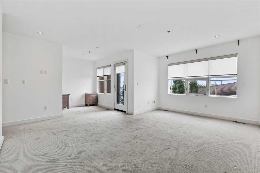 606 Aspen Meadows - Thumbnail 3