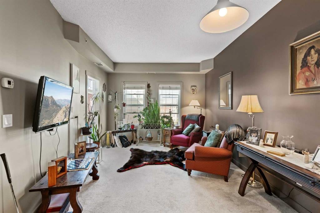 11811 Lake Fraser - Thumbnail 2