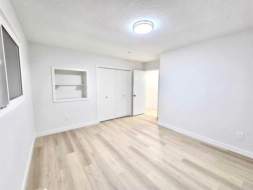 131 Whiteview - Thumbnail 3