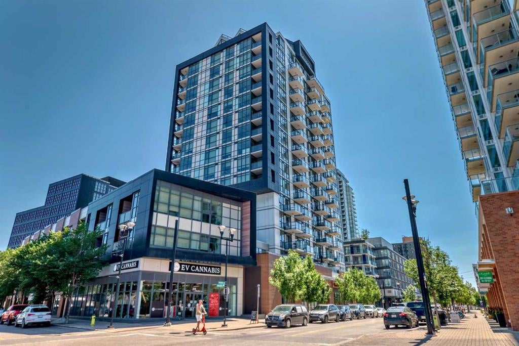 550 Riverfront - Thumbnail 1