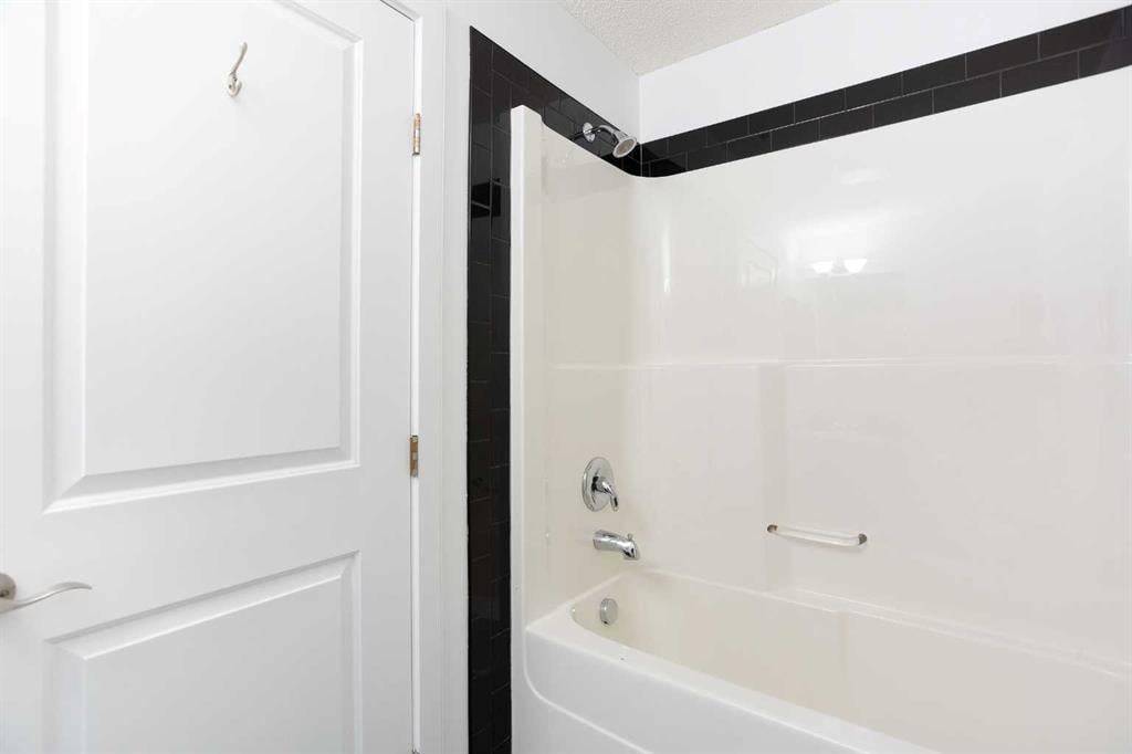 11811 Lake Fraser - Thumbnail 5