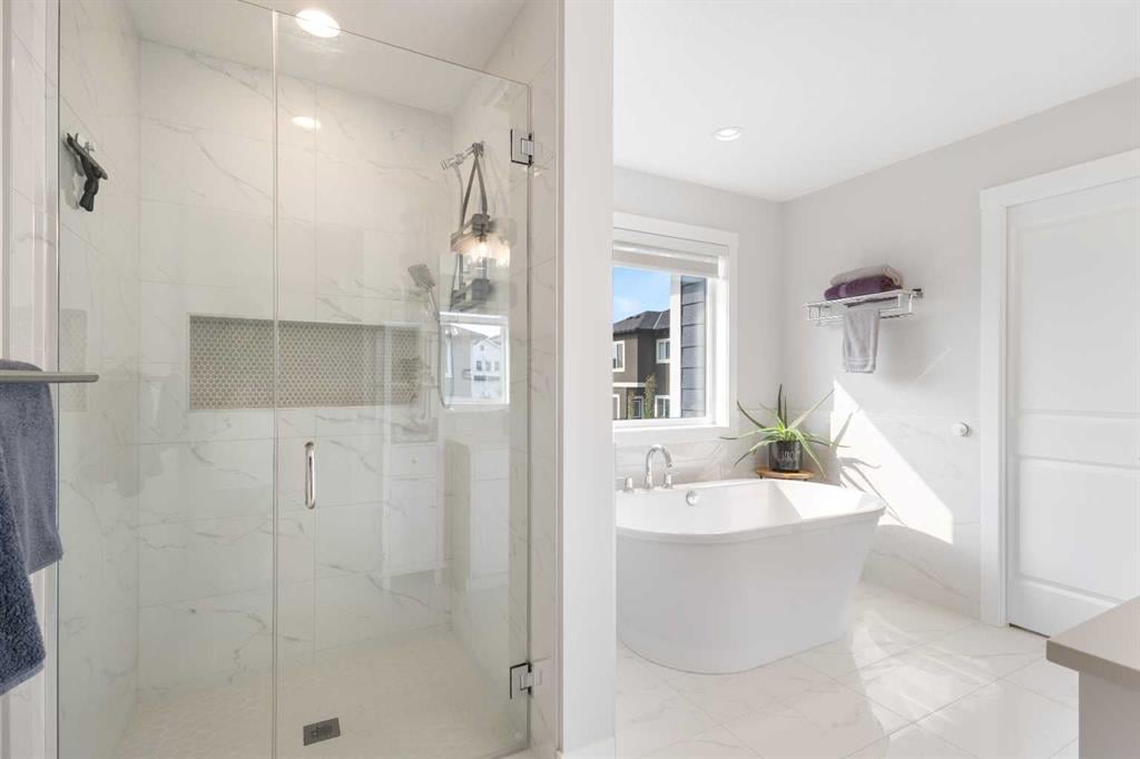 246 West Grove - Thumbnail 8