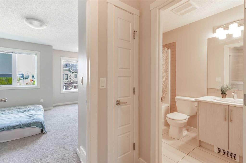 7451 Falconridge - Thumbnail 7