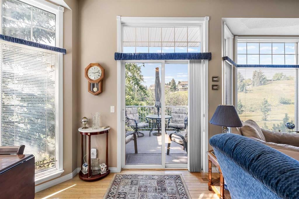 8020 Silver Springs - Thumbnail 7