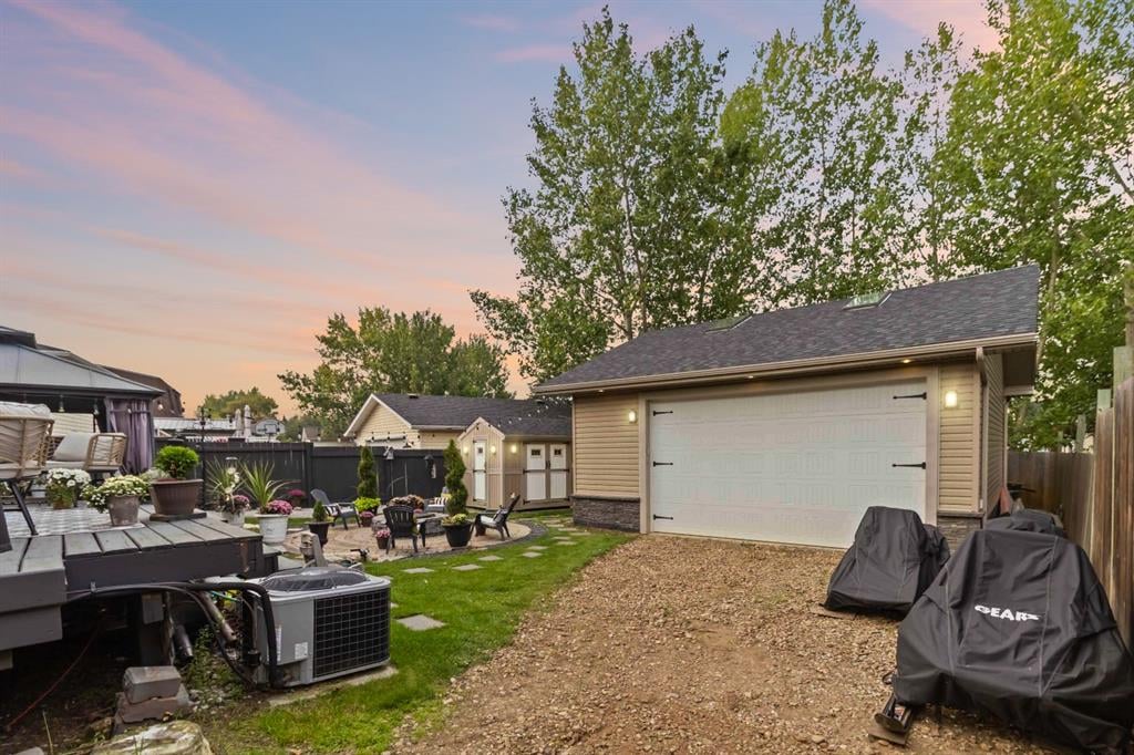 141 Hillcrest - Thumbnail 8