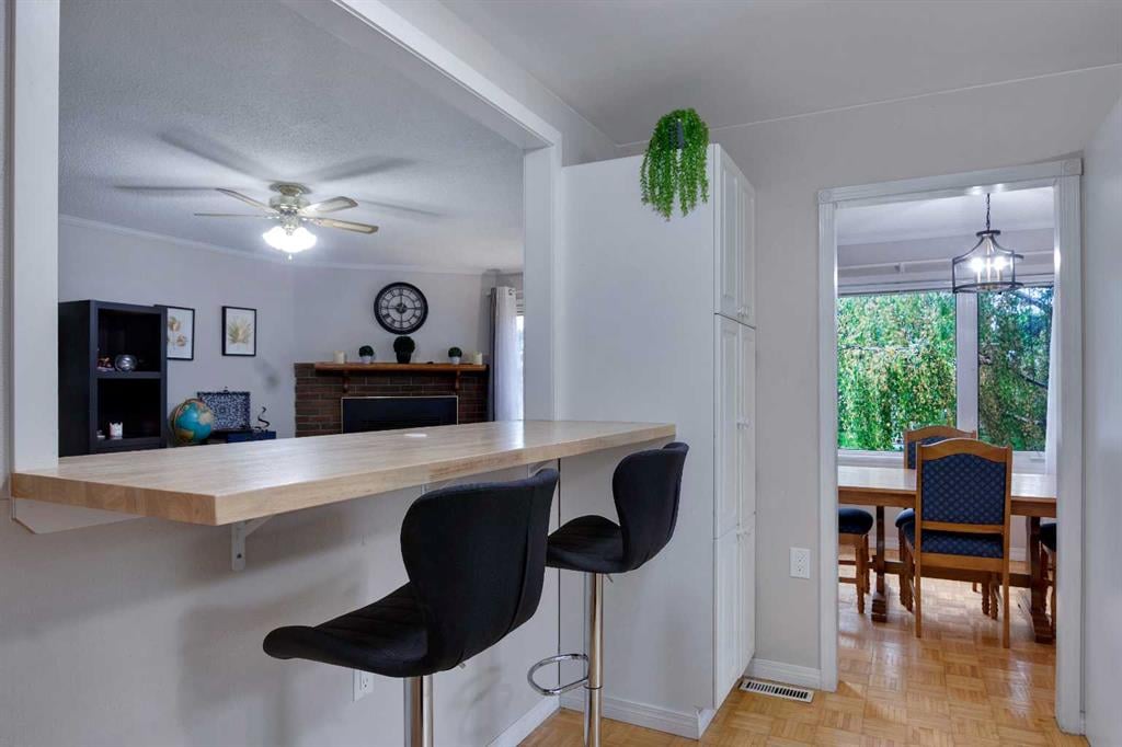 823 Cannell - Thumbnail 3
