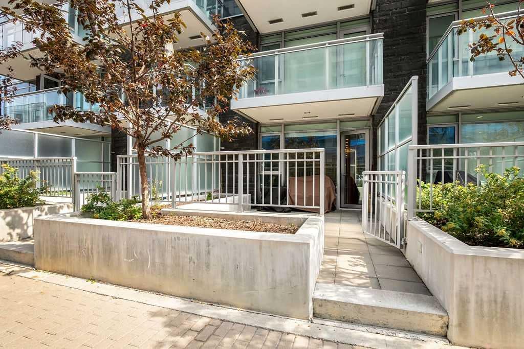 108 Waterfront - Thumbnail 1