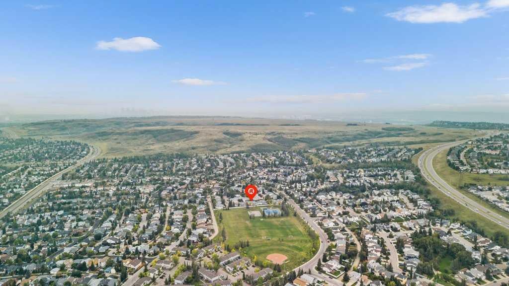 83 Macewan Park - Thumbnail 3