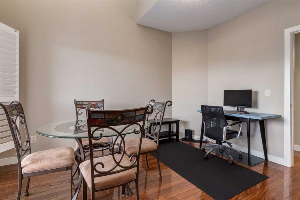 3412 Parkdale - Thumbnail 7