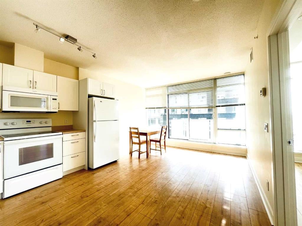 10 Brentwood - Thumbnail 6