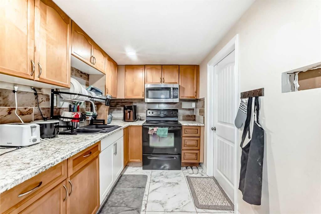203 Penbrooke - Thumbnail 4