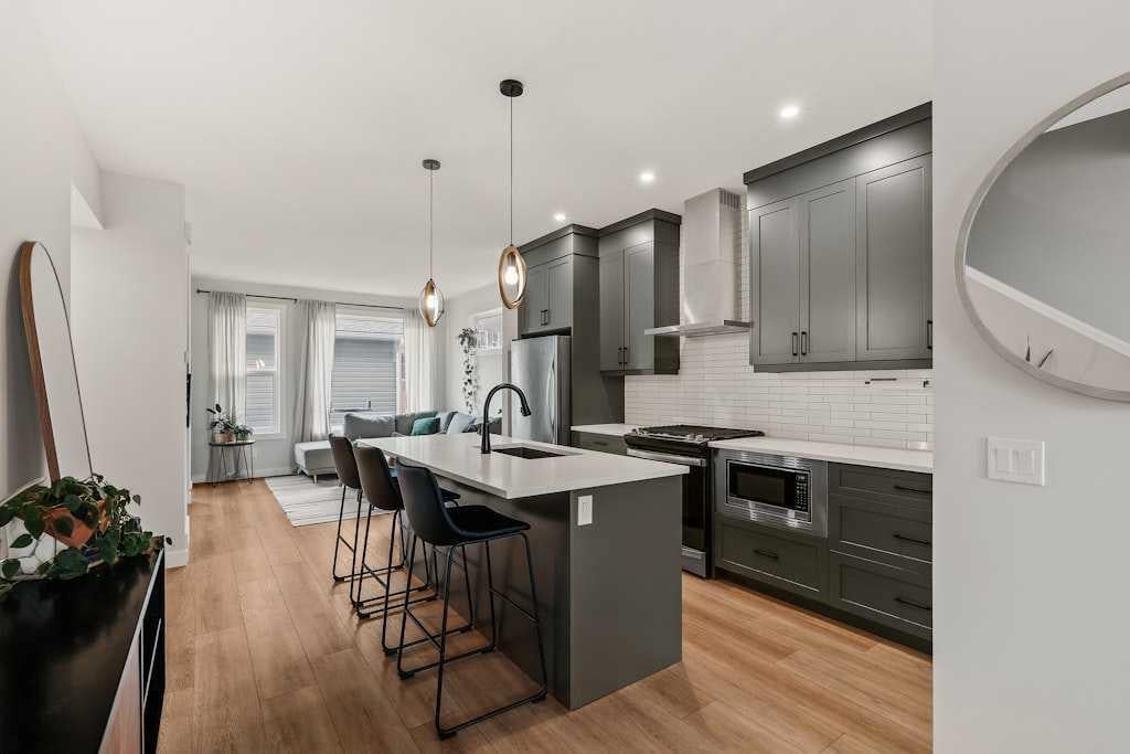 168 Rowmont - Thumbnail 6