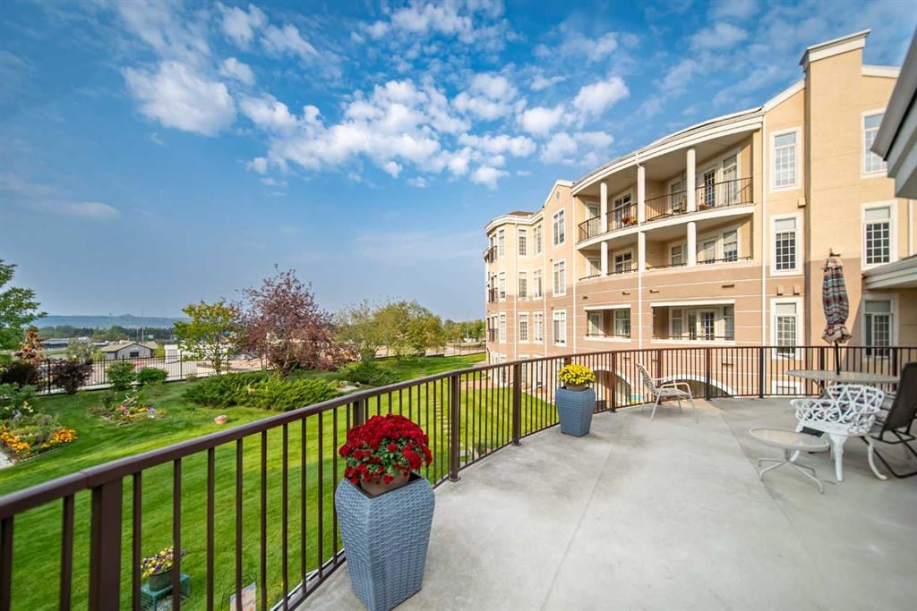 5201 Dalhousie - Thumbnail 2